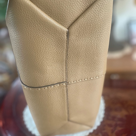 Tory Burch McGraw Satchel - Picture 3 of 6